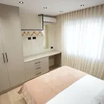 Huqi Luxury 1 아파트 티라나