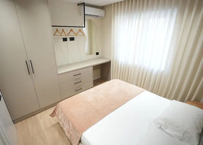 Huqi Luxury 1 公寓 地拉那